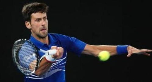 荣耀时刻，网球名将阿尔卡拉斯为迈阿密颁发美职联东部冠军奖杯