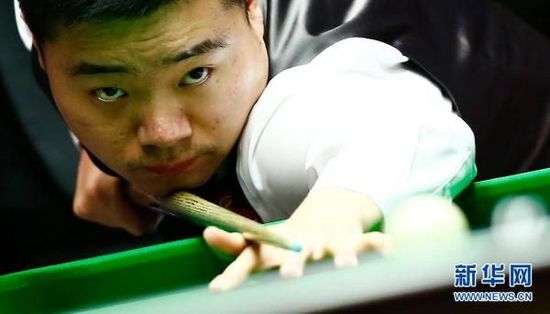 利雅得胜利4-1赛哈特海湾，C罗凌空倒钩破门，菲利克斯传射