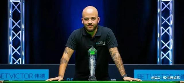 乌姆蒂蒂忆18世界杯半决赛：向比利时球迷道歉，你们队很出色