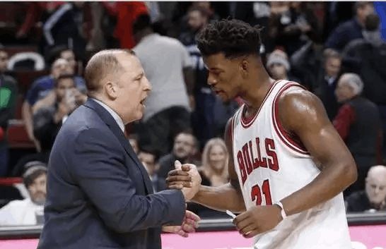 让每位队员 让每位队员