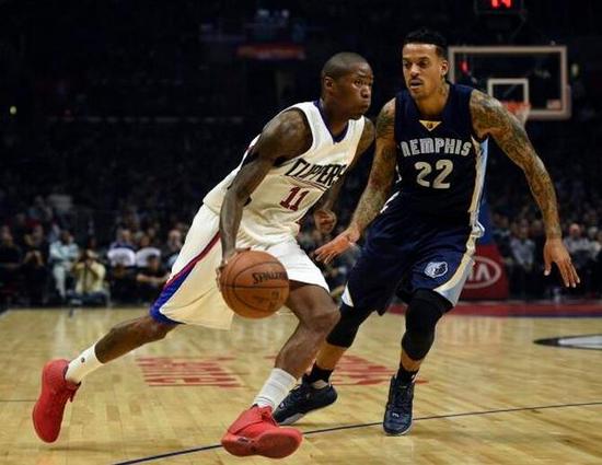 而格林则需 而格林则需