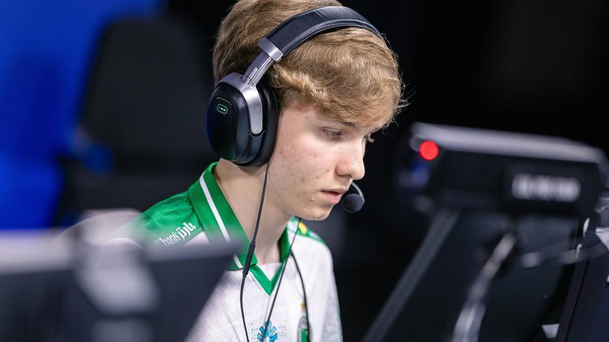 篮板和高空 篮板和高空